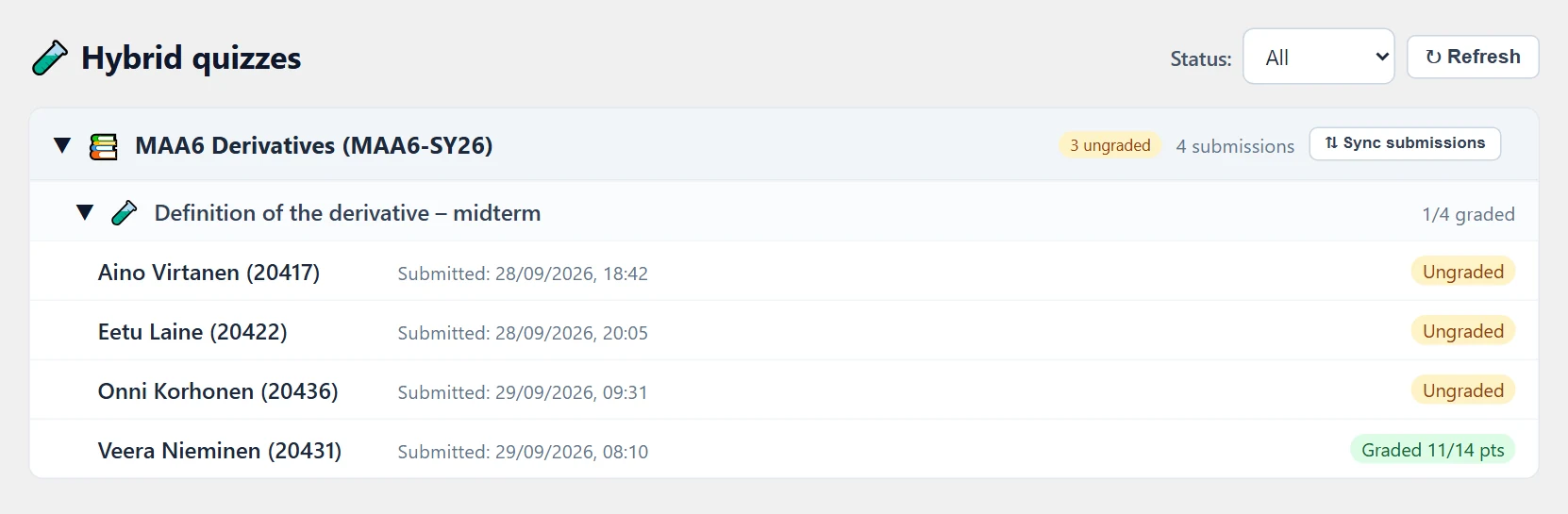 The submission list with expandable levels (course → quiz → submissions), Status filter All. The course row shows the numbers of ungraded submissions and submissions and “⇅ Sync submissions”. Clicking a submission row opens the grading view.